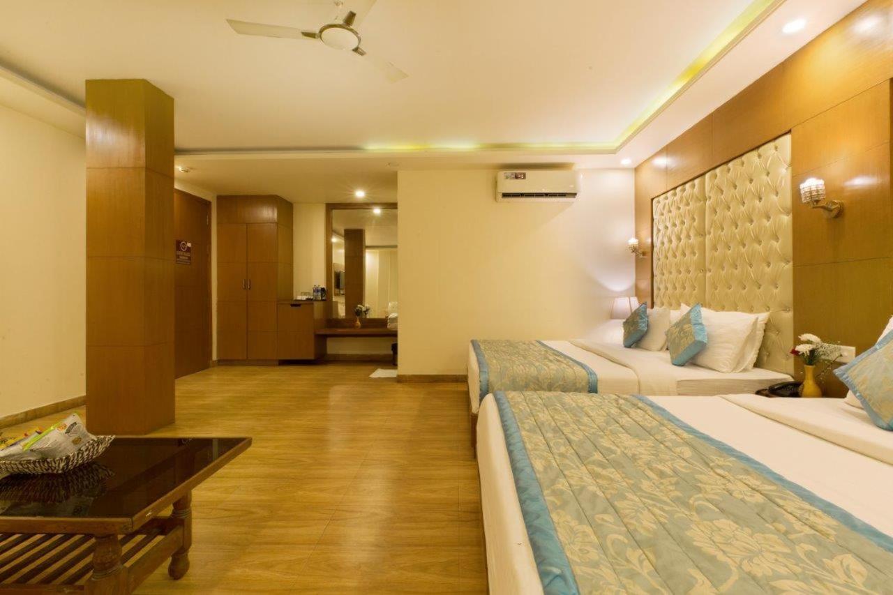 Hotel Viva Palace By Opo New Delhi Eksteriør bilde