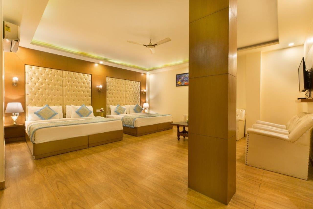 Hotel Viva Palace By Opo New Delhi Eksteriør bilde