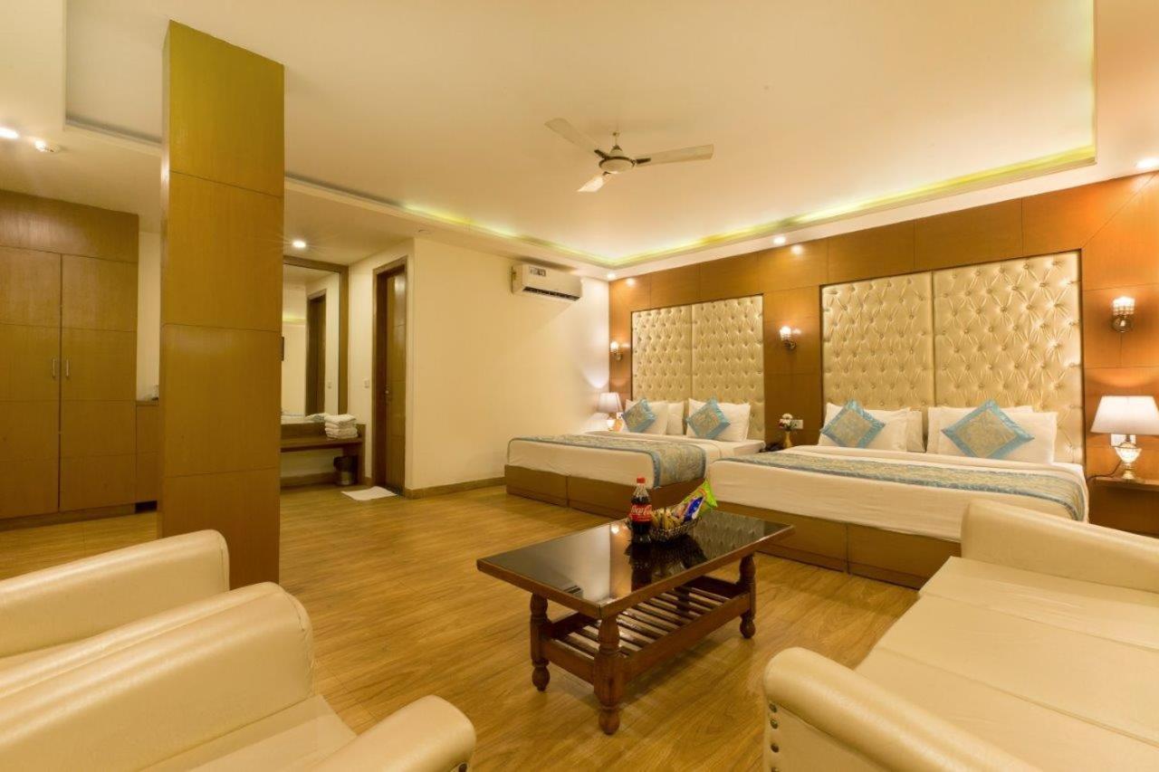 Hotel Viva Palace By Opo New Delhi Eksteriør bilde